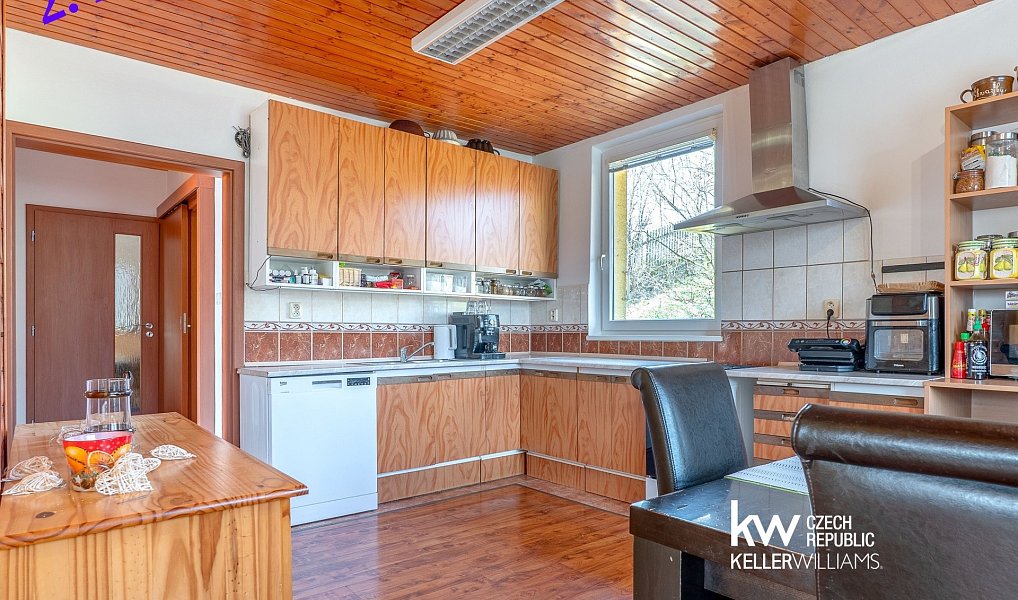 Prodej domu 251 m² s pozemkem 1 028 m², Zašová – náhled fotky 21
