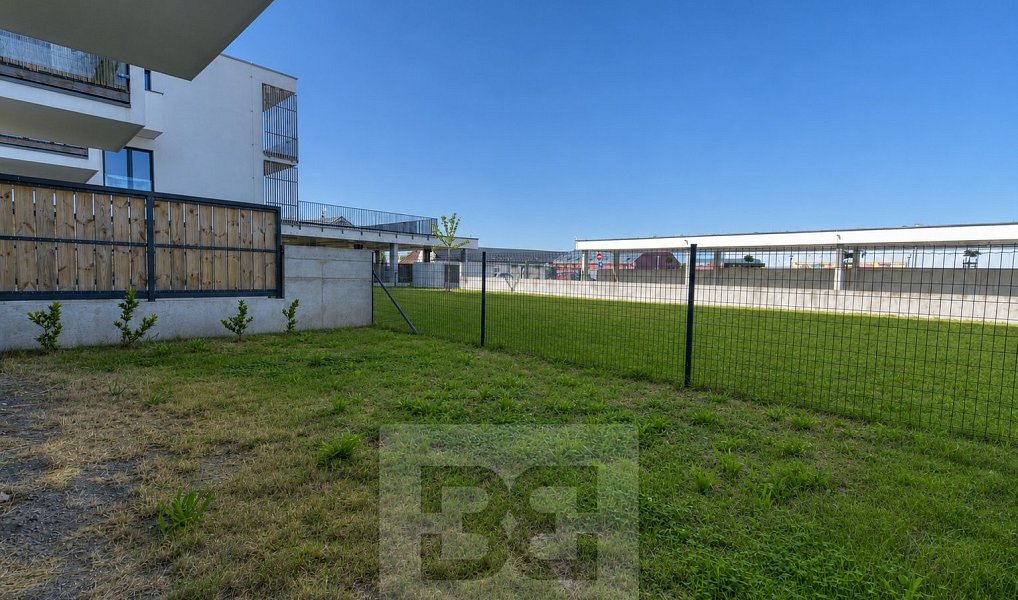 Pronájem bytu 2+kk 59 m², Kostelec nad Černými lesy – náhled fotky 8