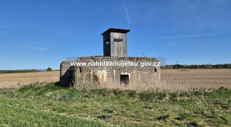 Pozemek p. č. 4648/6 včetně stavby bez čp/če (řopík) k. ú. Mimoň