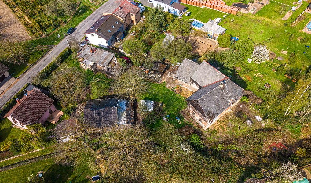 Prodej domu 200 m², Čtveřín – náhled fotky 12