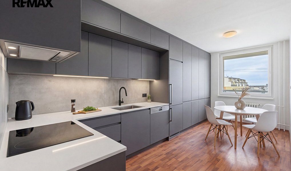 Prodej bytu 3+1 70 m², Praha – náhled fotky 21