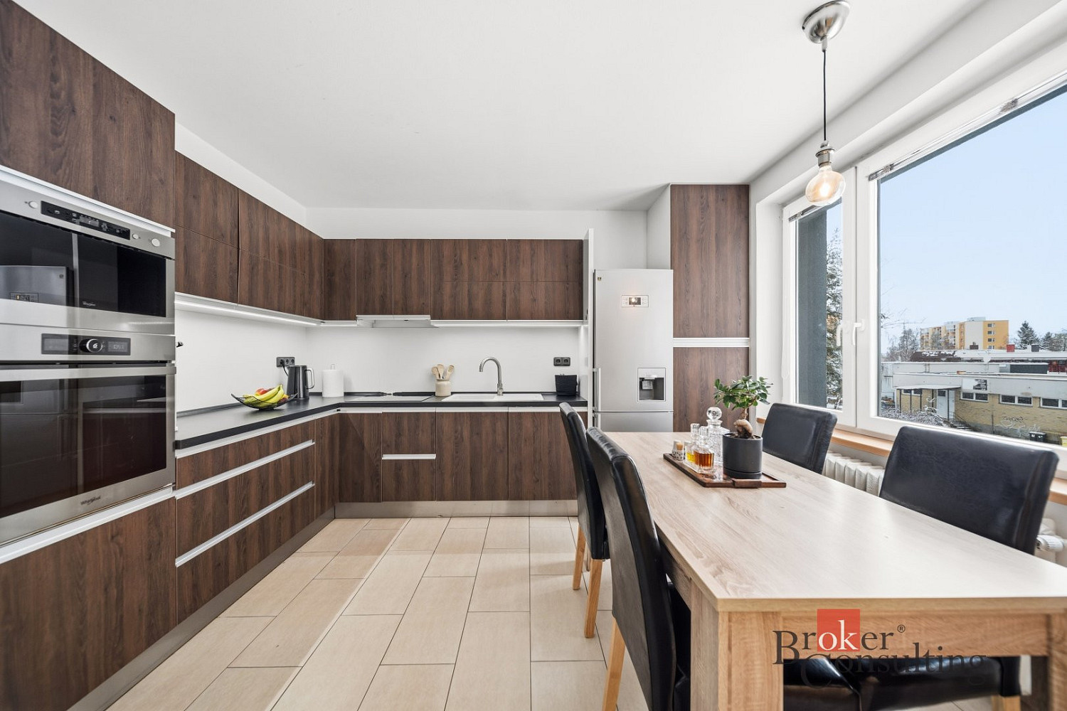 Pronájem bytu 2+1 51 m² — photo 2