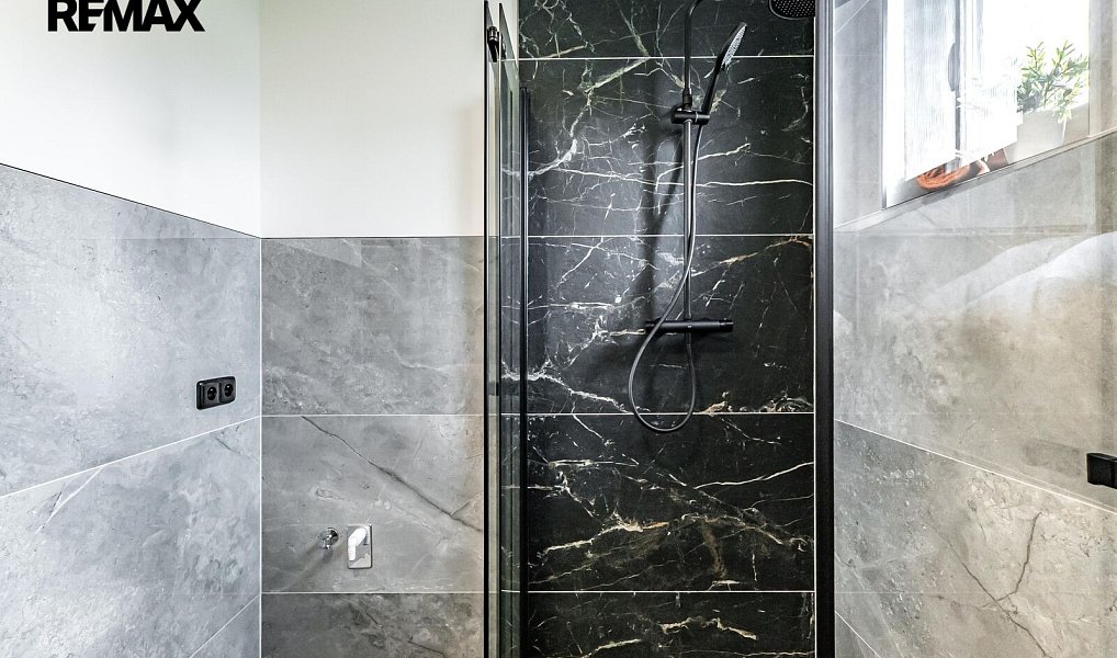 Prodej domu 184 m² s pozemkem 625 m², Jindřichův Hradec – náhled fotky 11