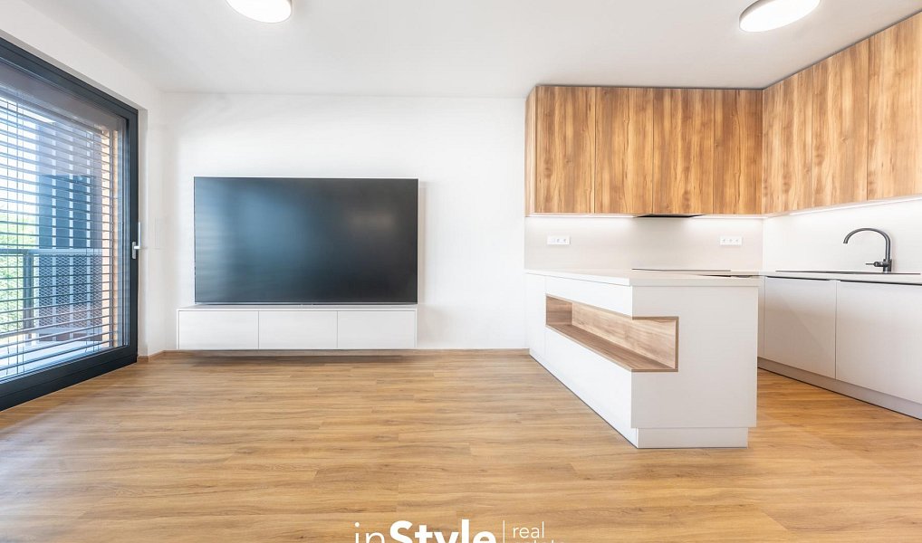 Pronájem bytu 3+kk 81 m², Uherské Hradiště – náhled fotky 9