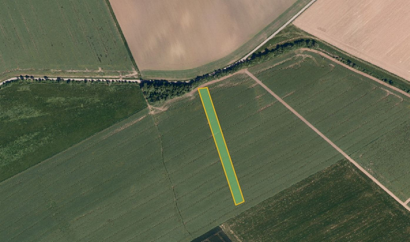 Prodej pole 5 998 m²