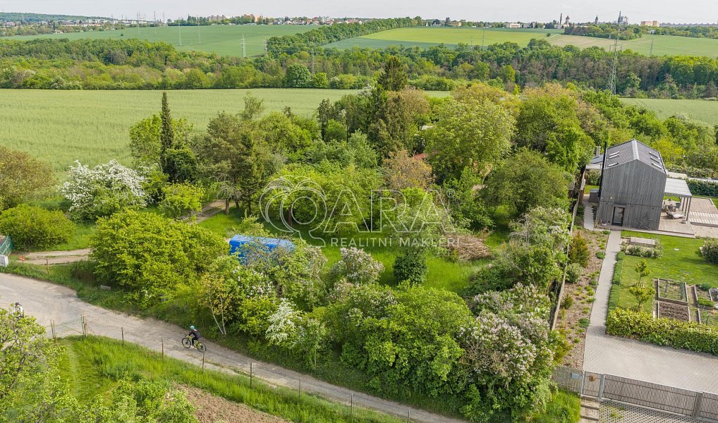 Prodej stavebního pozemku 2 578 m², Zdiby – náhled fotky 2