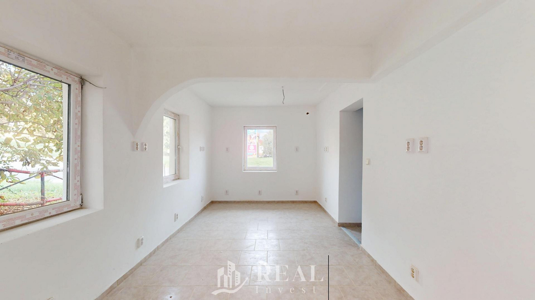 Prodej komerčního objektu (jiného typu) 68 m² – fotografie 3