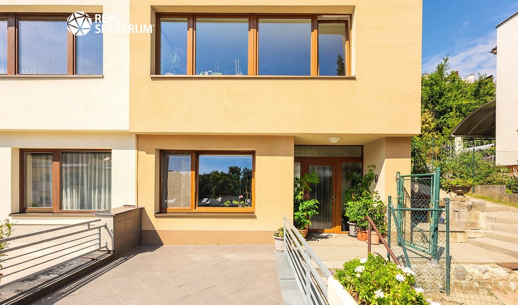 Prodej domu 217 m² s pozemkem 349 m², Brno – náhled fotky 6