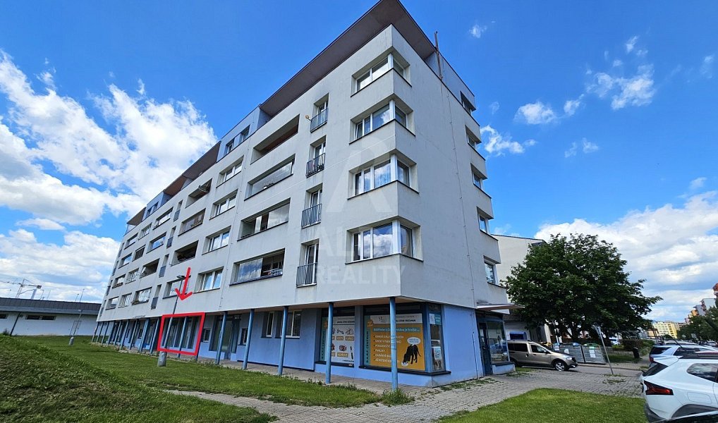 Prodej obchodních prostor 63 m², České Budějovice – náhled fotky 2