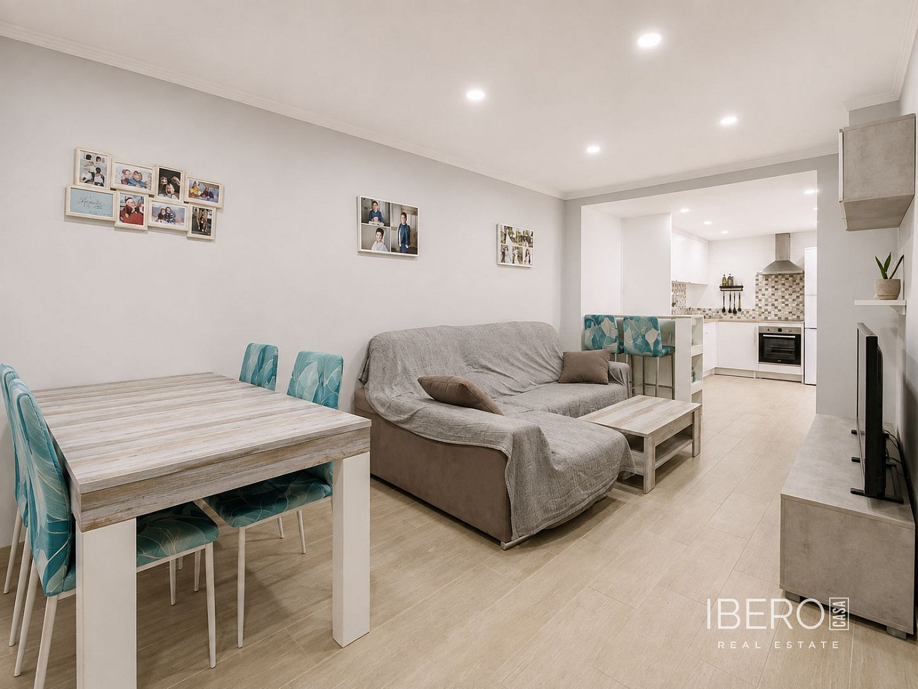 Casa 4+kk – Estepona - Más