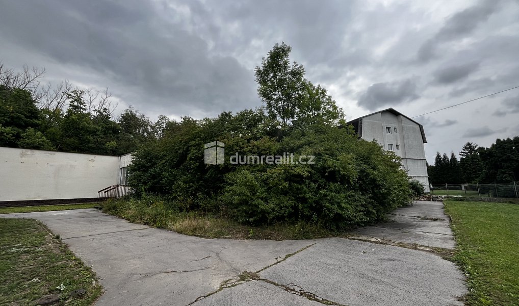Pronájem obchodních prostor 223 m², Újezdeček – náhled fotky 6