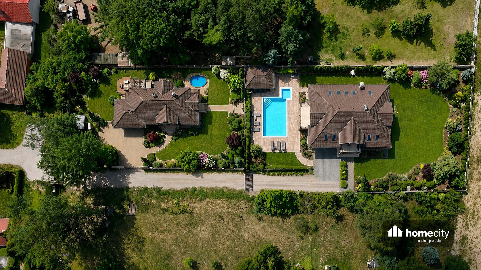 Prodej stavebního pozemku 1 828 m² — photo 2