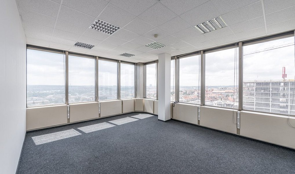 Pronájem kanceláře 150 m², Praha – náhled fotky 3