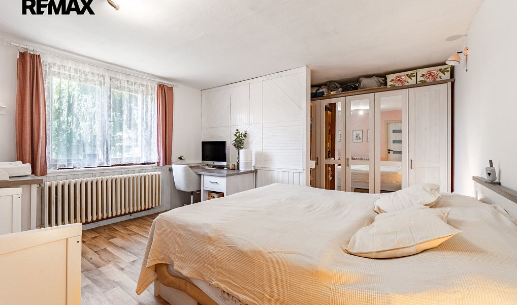 Prodej domu 200 m² s pozemkem 1 941 m², Praha – náhled fotky 5