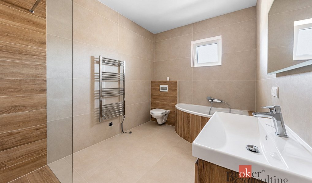 Prodej domu 97 m² s pozemkem 260 m², Chvaletice – náhled fotky 20