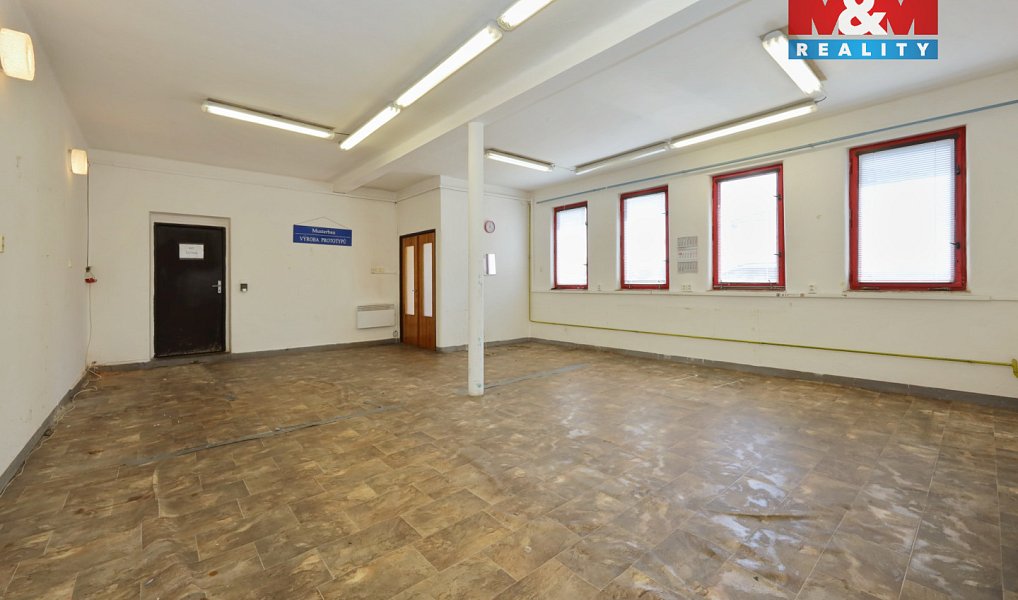 Pronájem obchodních prostor 111 m², Havlíčkův Brod – náhled fotky 10