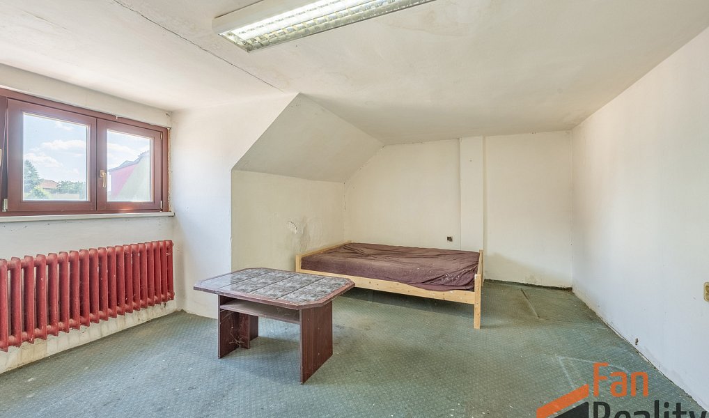 Prodej domu 218 m² s pozemkem 445 m², Hostouň – náhled fotky 15