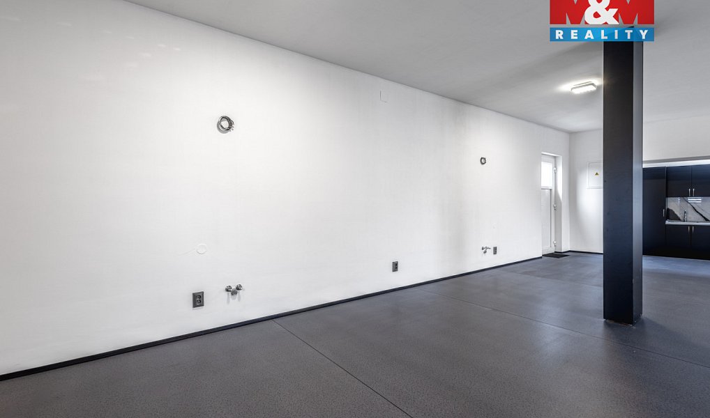 Pronájem obchodních prostor 65 m², Mělník – náhled fotky 6