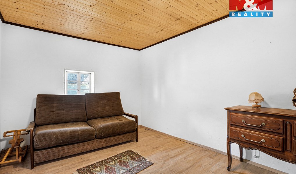 Prodej domu 248 m² s pozemkem 1 016 m², Blíževedly – náhled fotky 4