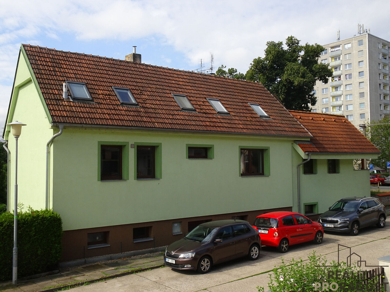 Prodej domu 250 m² s pozemkem 221 m²