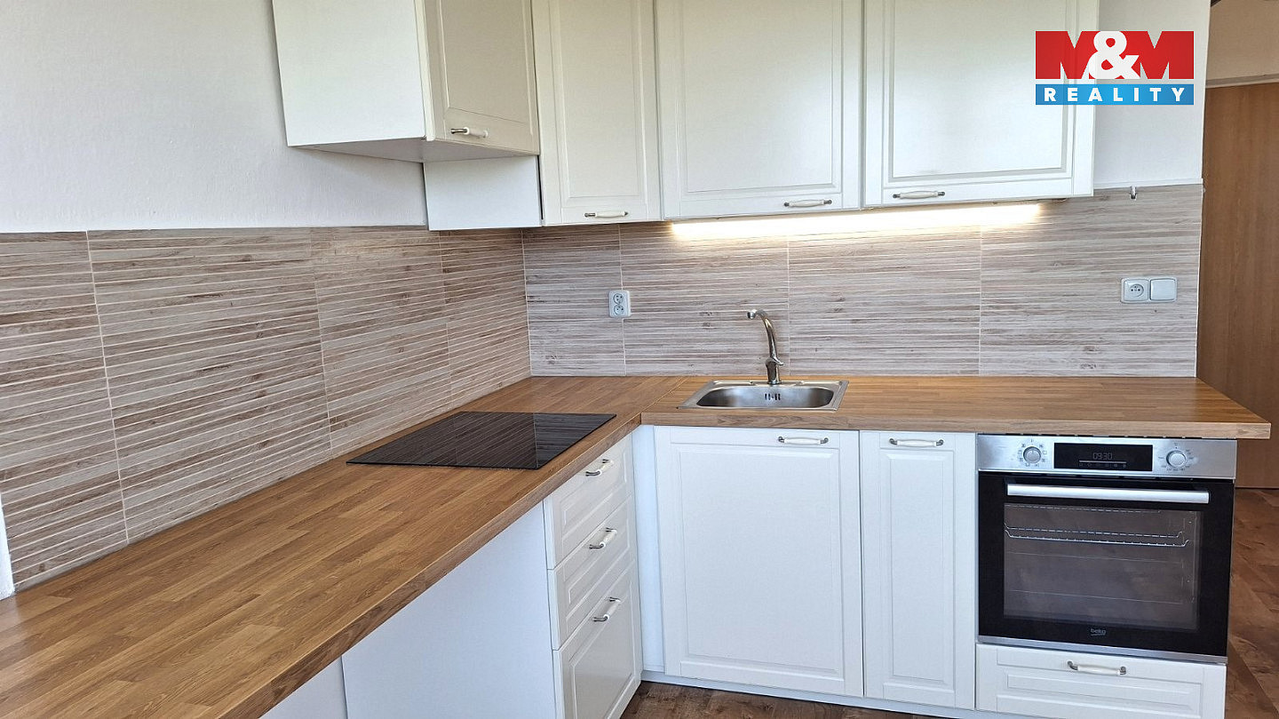 Pronájem bytu 2+kk 40 m² — photo 3