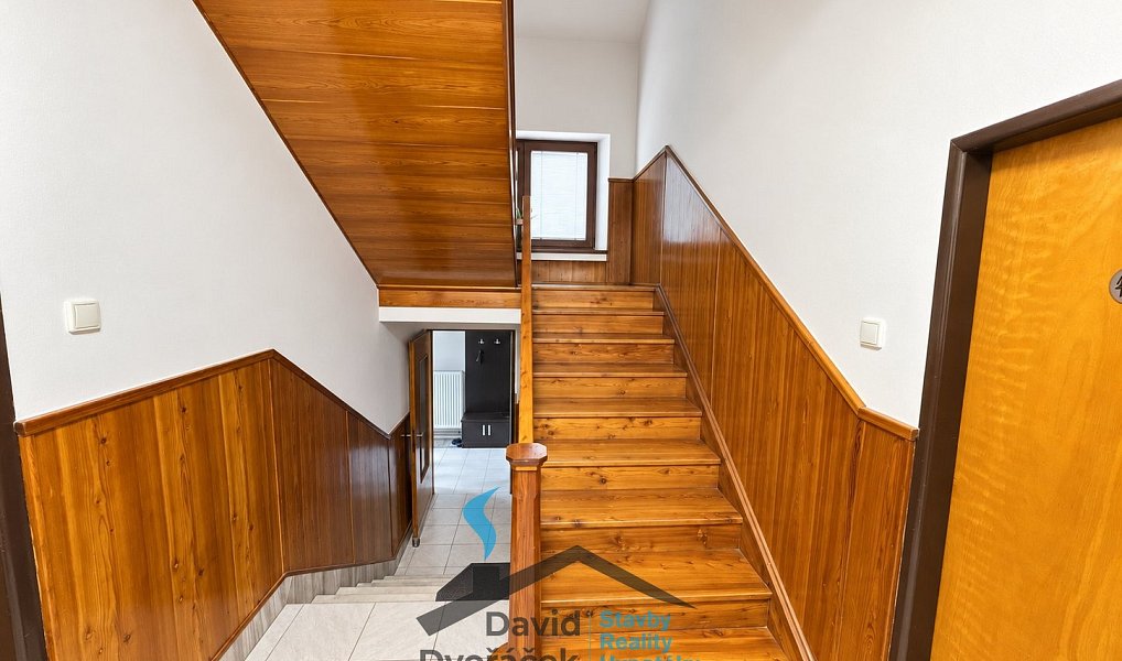 Prodej domu 167 m² s pozemkem 803 m², Hradec Králové – náhled fotky 6