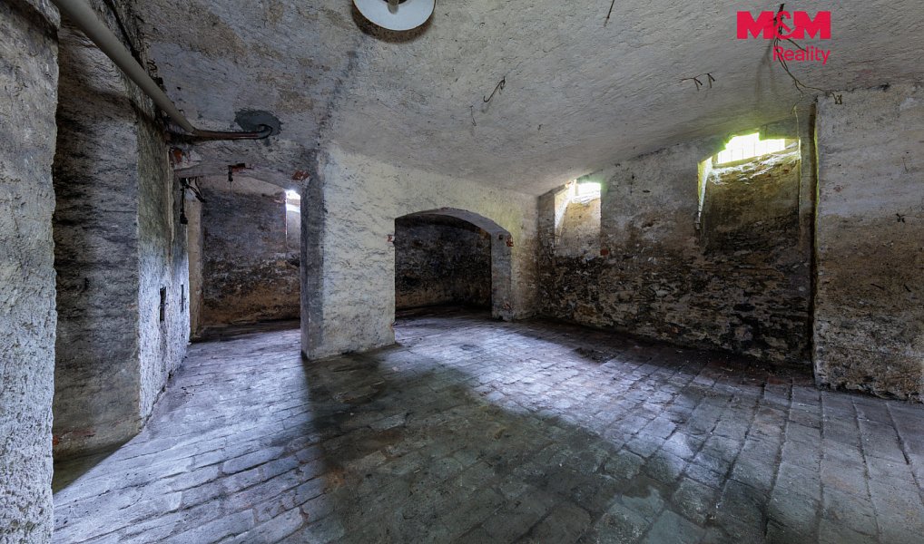 Prodej nájemního domu, činžáku 587 m², Kraslice – náhled fotky 7