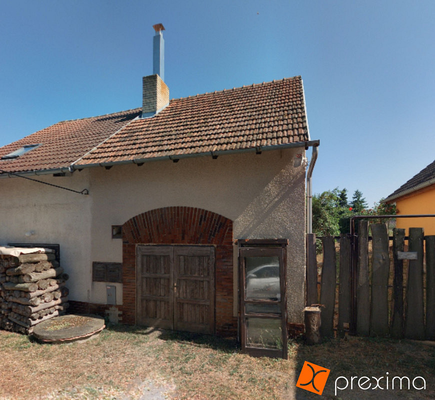 Prodej 1/18 vinného sklípku 40 m2, pozemky 797 m2