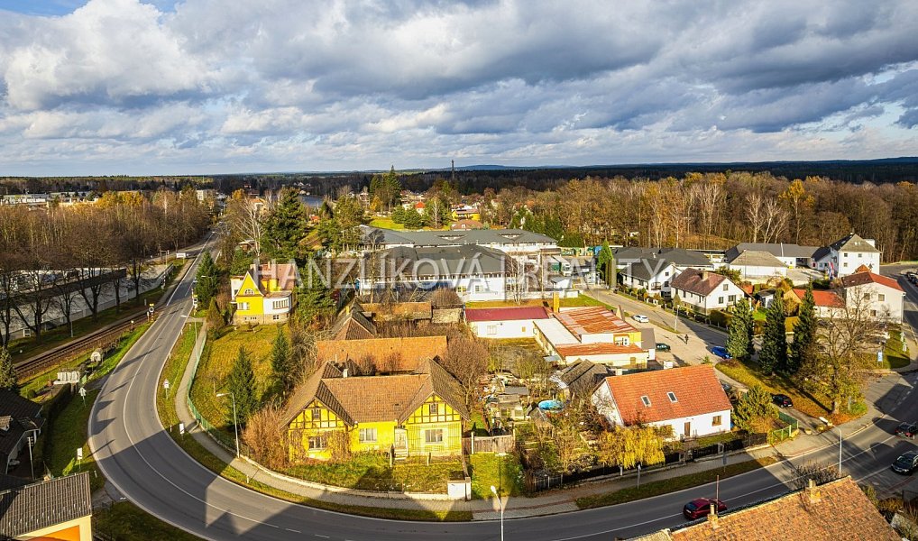 Prodej domu 940 m² s pozemkem 1 913 m², Suchdol nad Lužnicí – náhled fotky 9