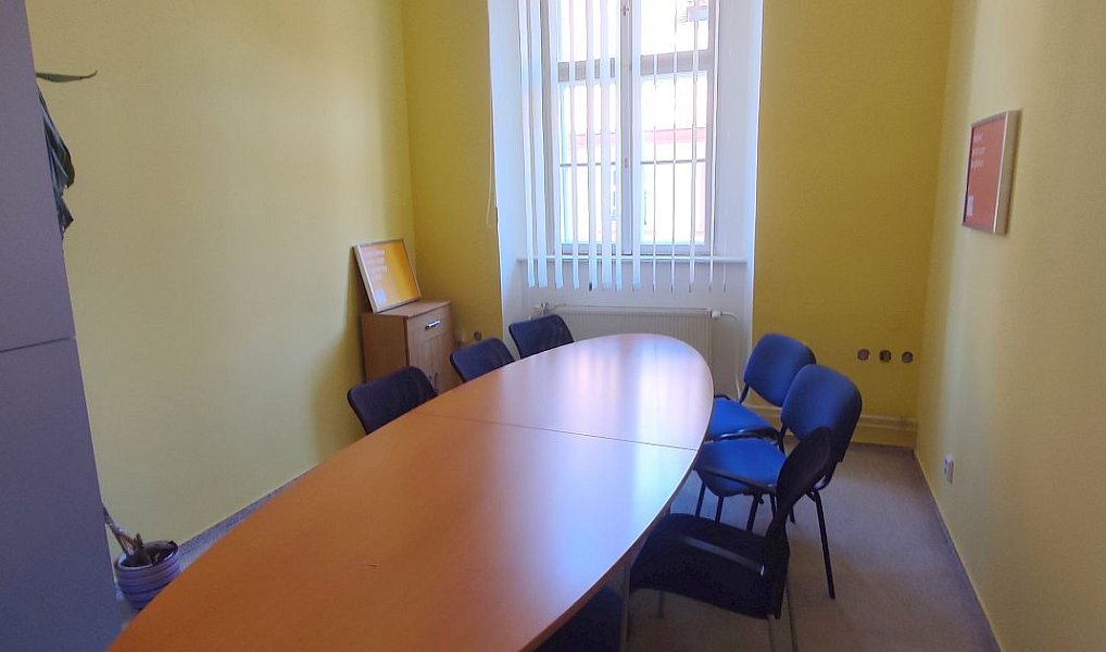 Pronájem kanceláře 16 m², Cheb – náhled fotky 5