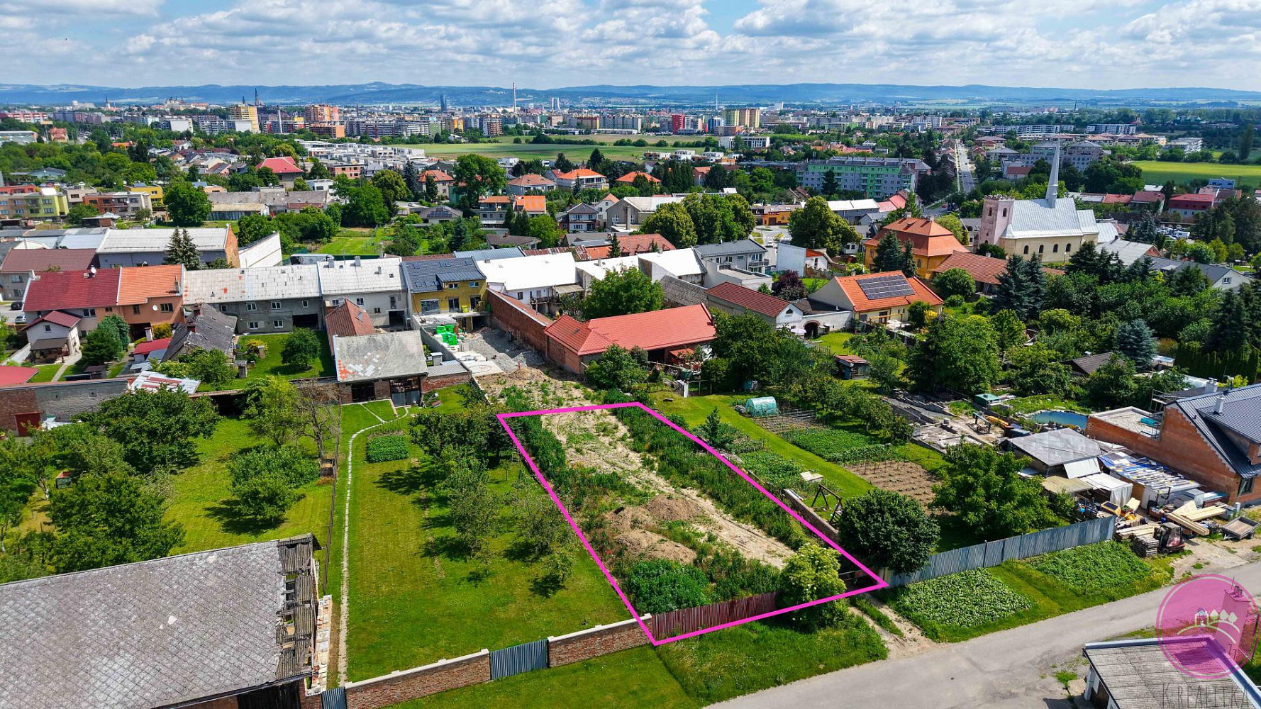 Prodej stavebního pozemku 750 m²