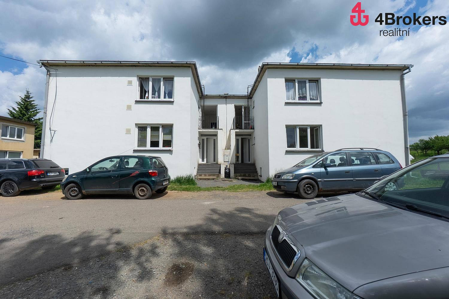 Prodej nájemního domu, činžáku 227 m²