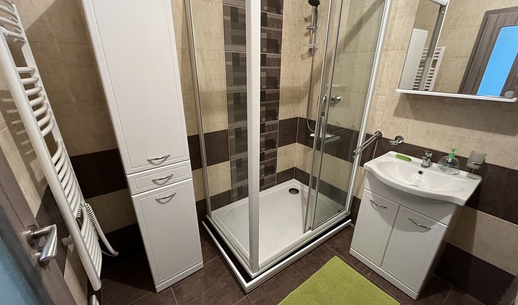 Pronájem bytu 2+1 61 m², Vimperk – náhled fotky 5