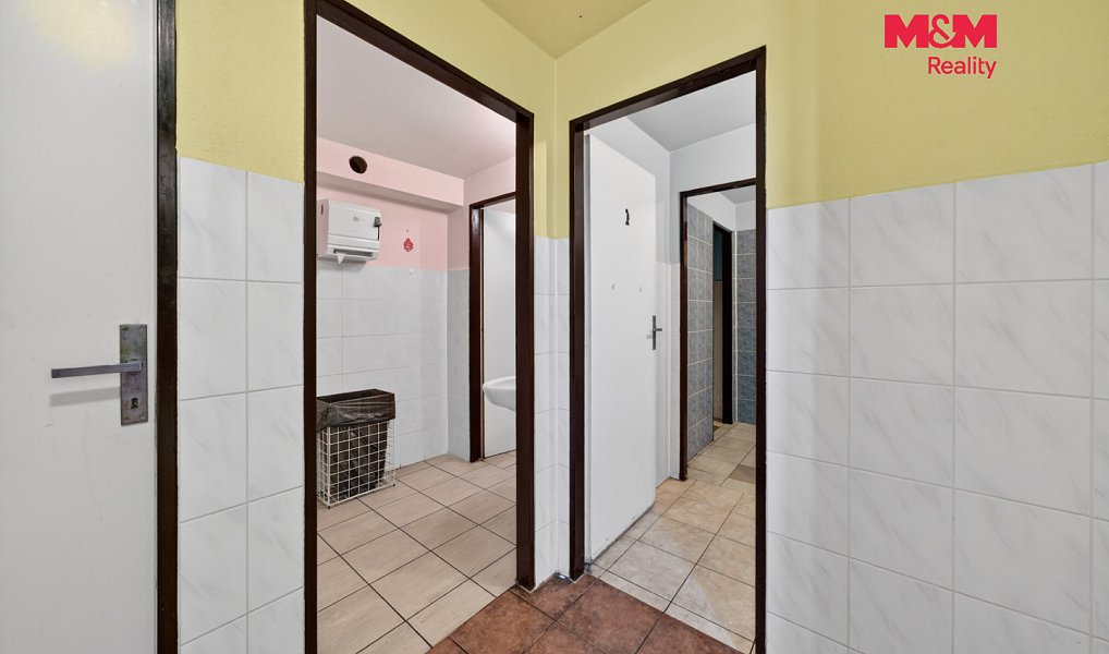Prodej restaurace 879 m², Studená – náhled fotky 11