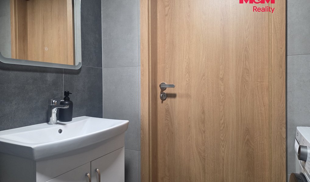Prodej bytu 1+kk 18 m², Praha – náhled fotky 5