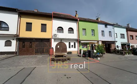 Prodej vinného sklepa s bydlením 99 m2, Velké Pavlovice, Velké Pavlovice, okres Břeclav