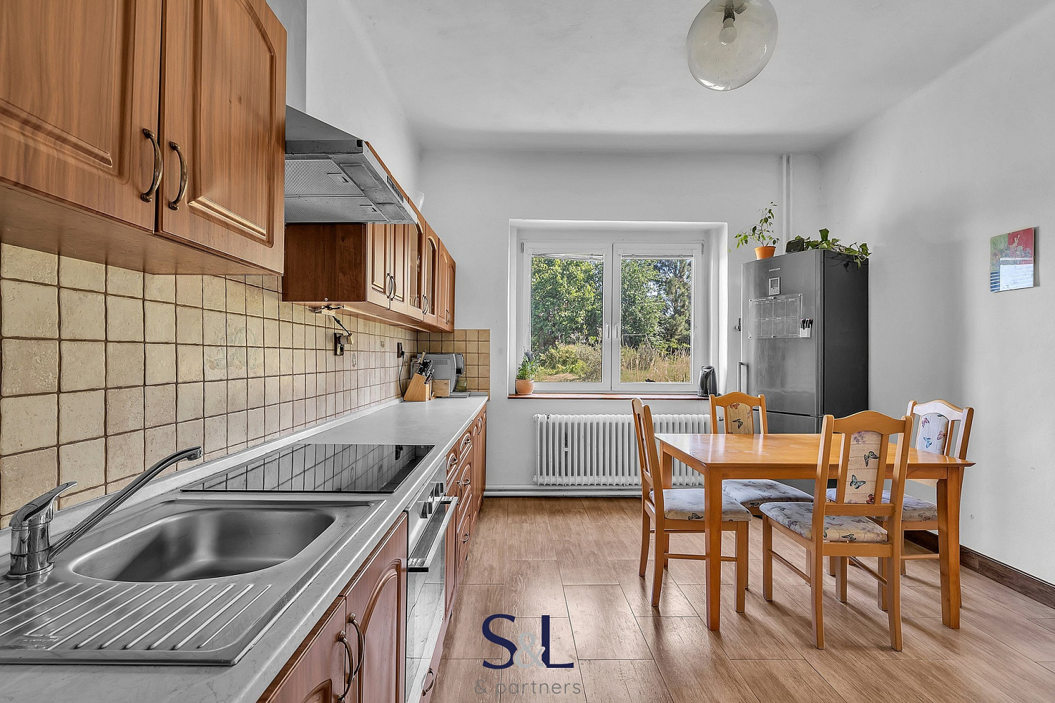 Prodej domu 240 m² s pozemkem 1 661 m² – fotografie 3
