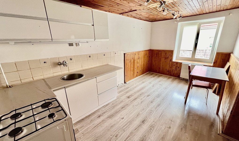 Prodej domu 121 m² s pozemkem 151 m², Duchcov – náhled fotky 9