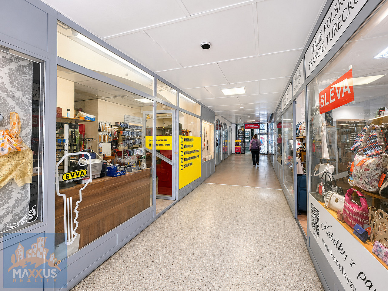 Pronájem obchodních prostor 19 m² – fotografie 2