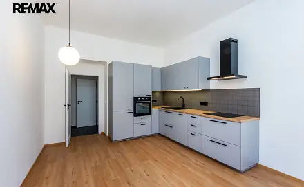Pronájem bytu 2+kk 44 m²