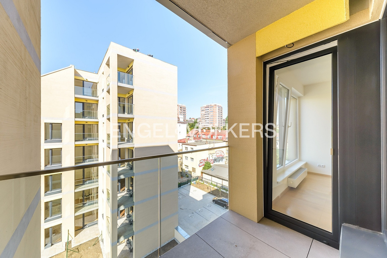 Pronájem bytu 2+kk 48 m² — photo 2