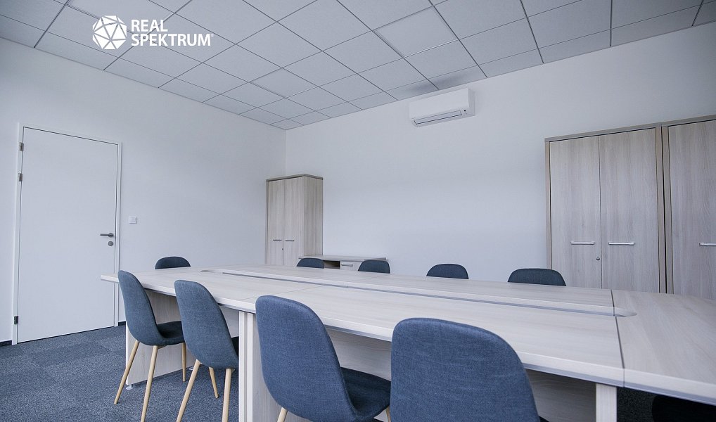 Prodej obchodních prostor 462 m², Znojmo – náhled fotky 7