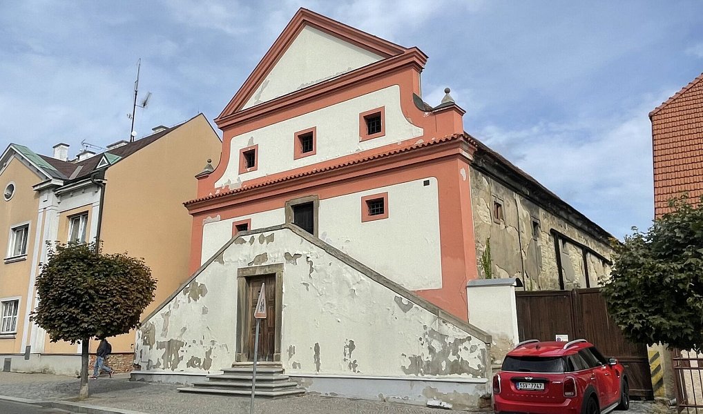 Prodej skladovacích prostor 2 163 m², Slaný – náhled fotky 2