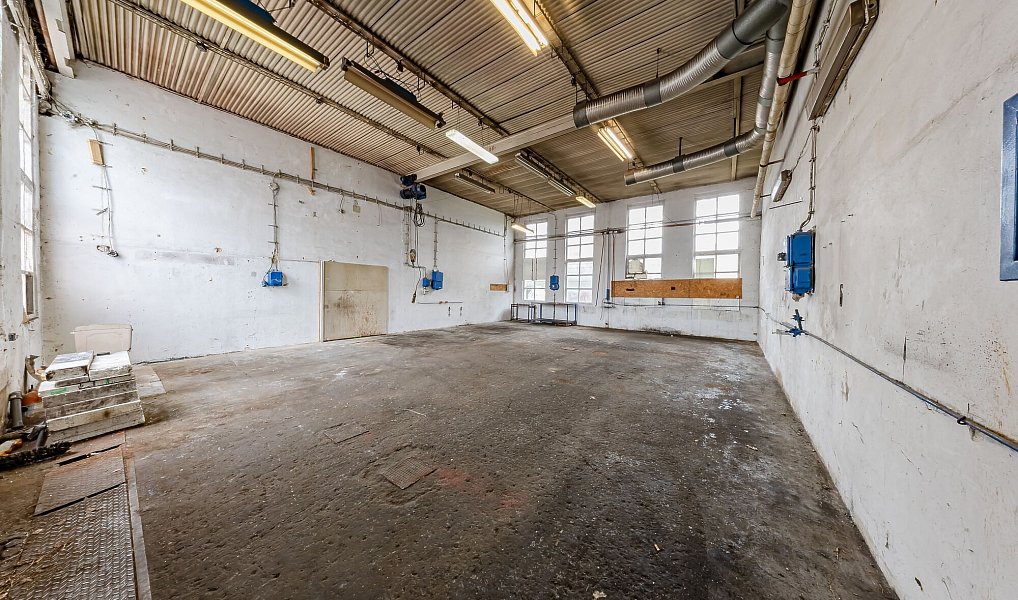 Pronájem komerčního objektu (jiného typu) 105 m², Kroměříž – náhled fotky 2