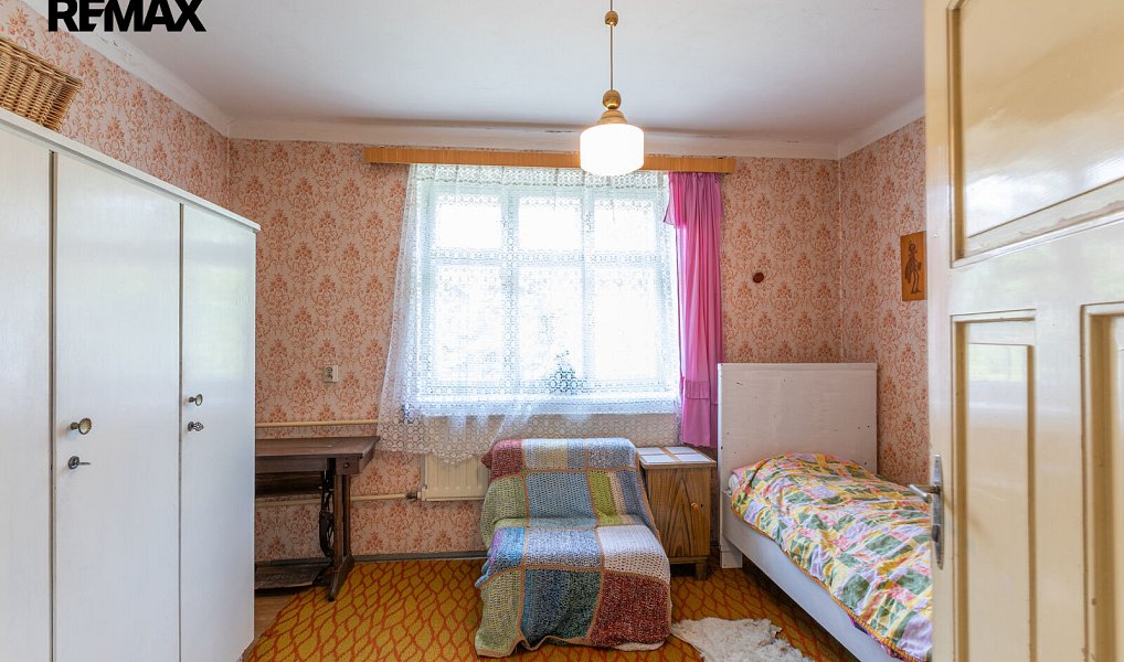 Prodej domu 190 m² s pozemkem 723 m², Zlatá Olešnice – náhled fotky 12