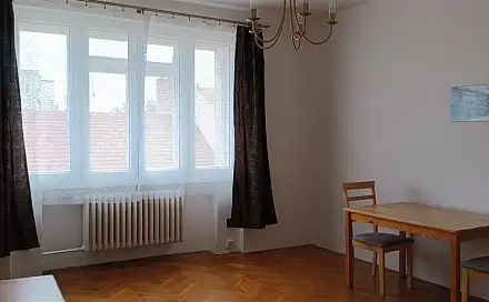 Pronájem bytu 1+kk 33 m²