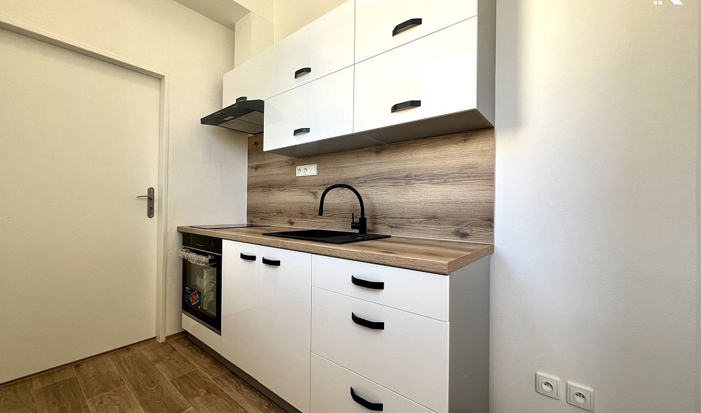 Pronájem bytu 1+1 31 m², Olomouc – náhled fotky 3