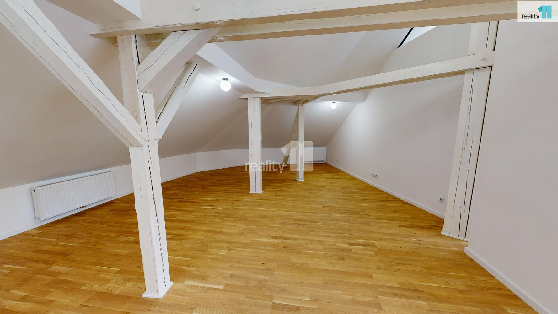 Pronájem komerčního objektu (jiného typu) 151 m² – fotografie 3