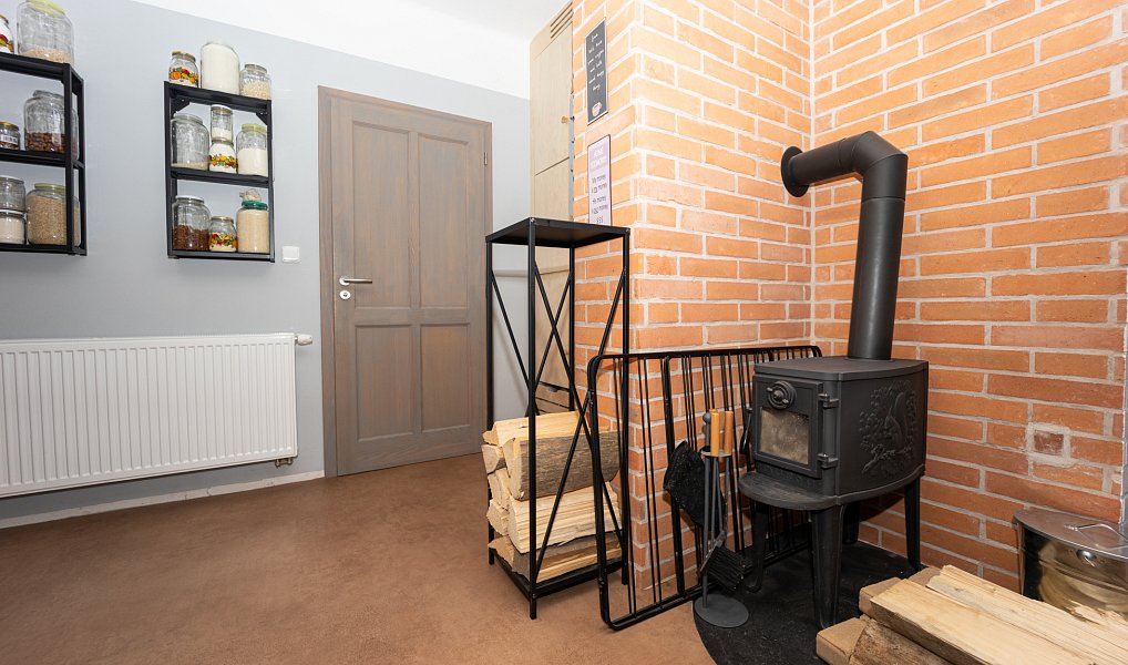 Prodej domu 150 m² s pozemkem 1 418 m², Horní Jelení – náhled fotky 4