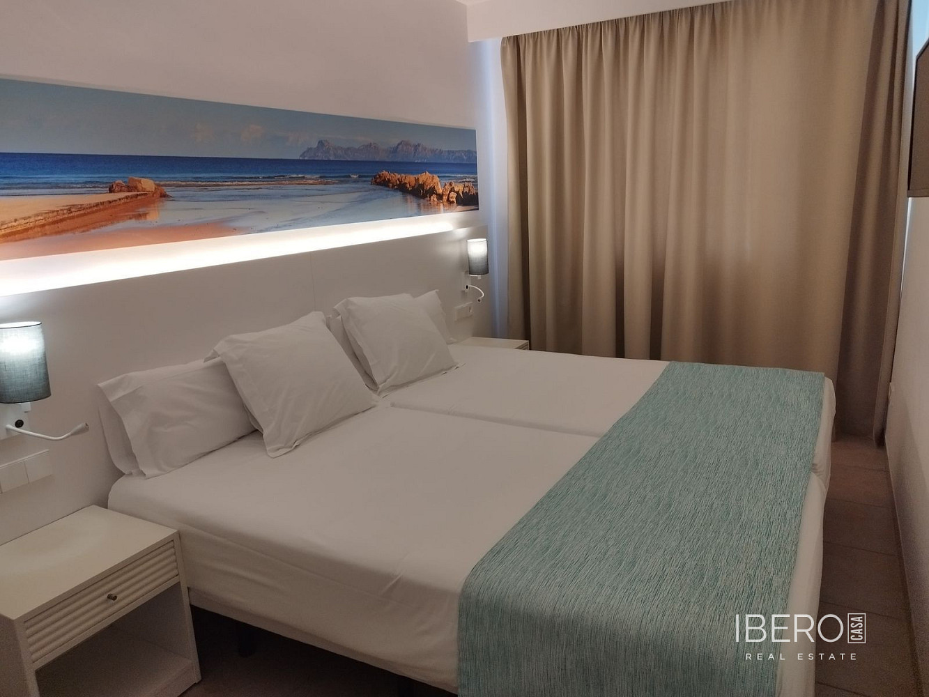 Prodej bytu 6+kk 2 040 m² — photo 2